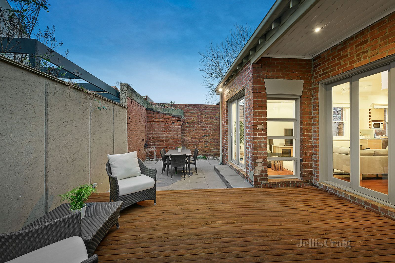 32 York Street, St Kilda West VIC 3182, Image 2