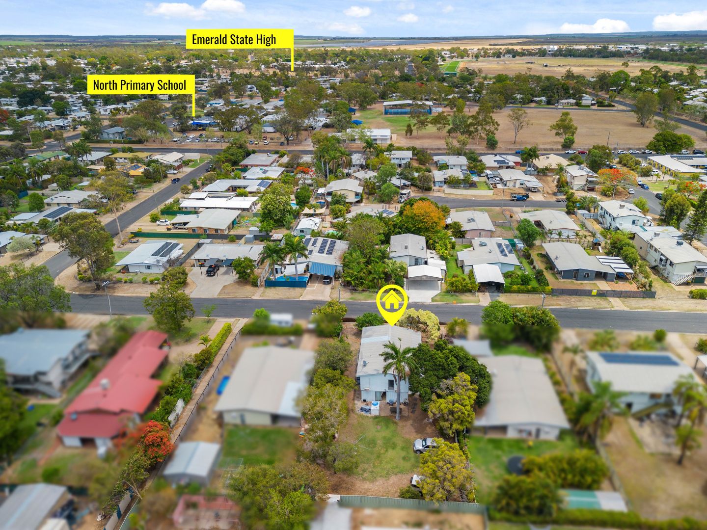 18 Garnet Street, Emerald QLD 4720, Image 1