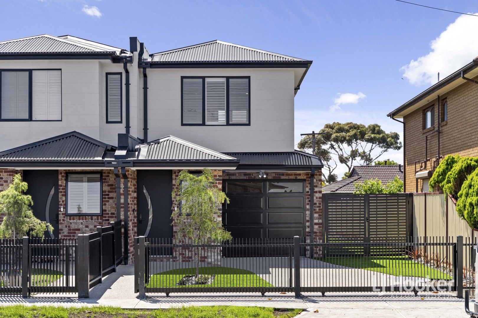 4 bedrooms Townhouse in 141B Victoria Street ALTONA MEADOWS VIC, 3028