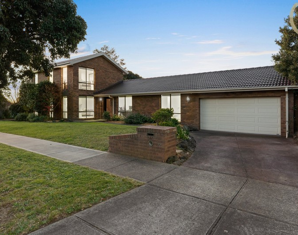 84 Saxonwood Drive, Narre Warren VIC 3805