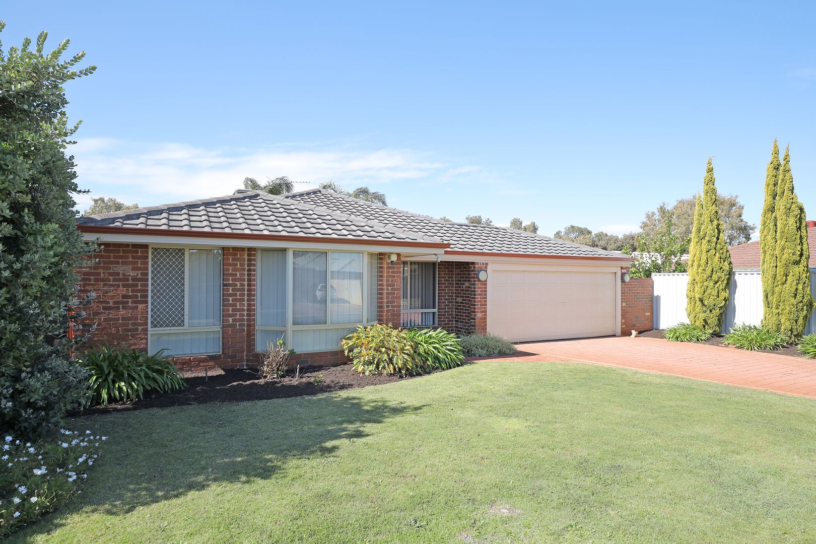 4 Waterton Retreat, Ballajura WA 6066, Image 1