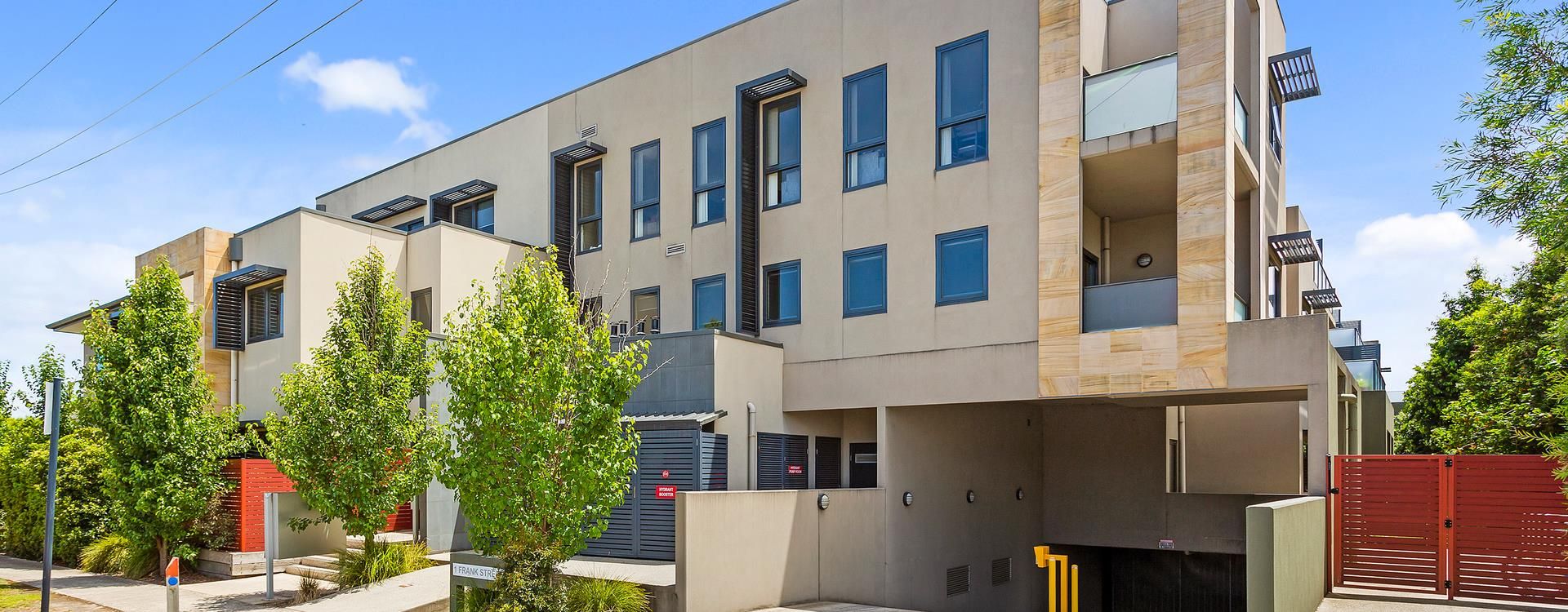 2 bedrooms Apartment / Unit / Flat in 205/1 Frank Street GLEN WAVERLEY VIC, 3150