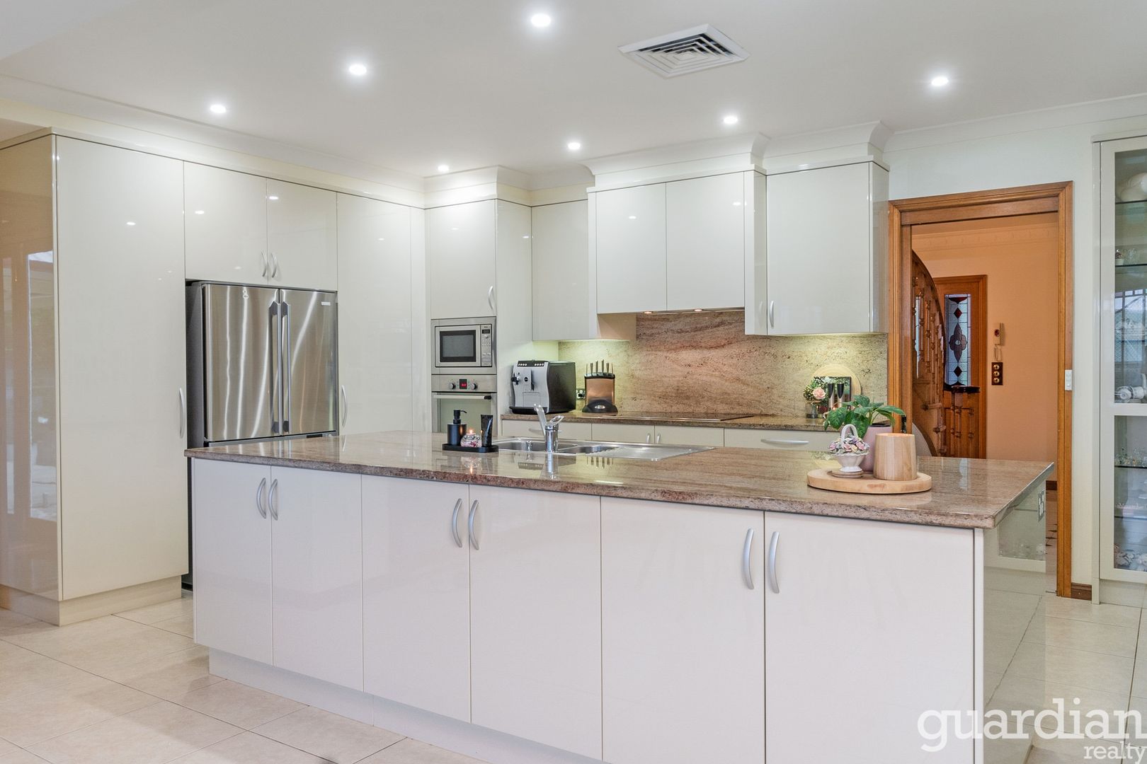 24 Mills Road, Glenhaven NSW 2156, Image 2