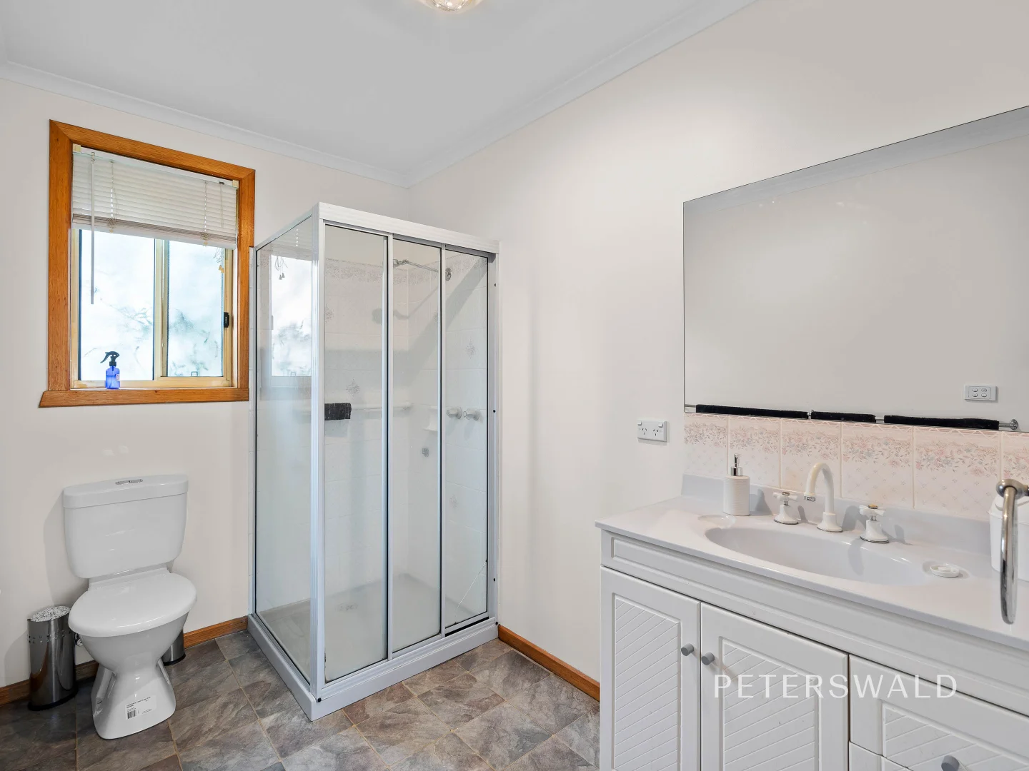 Additional image 8 of 2 Whitewater Crescent, Kingston TAS 7050