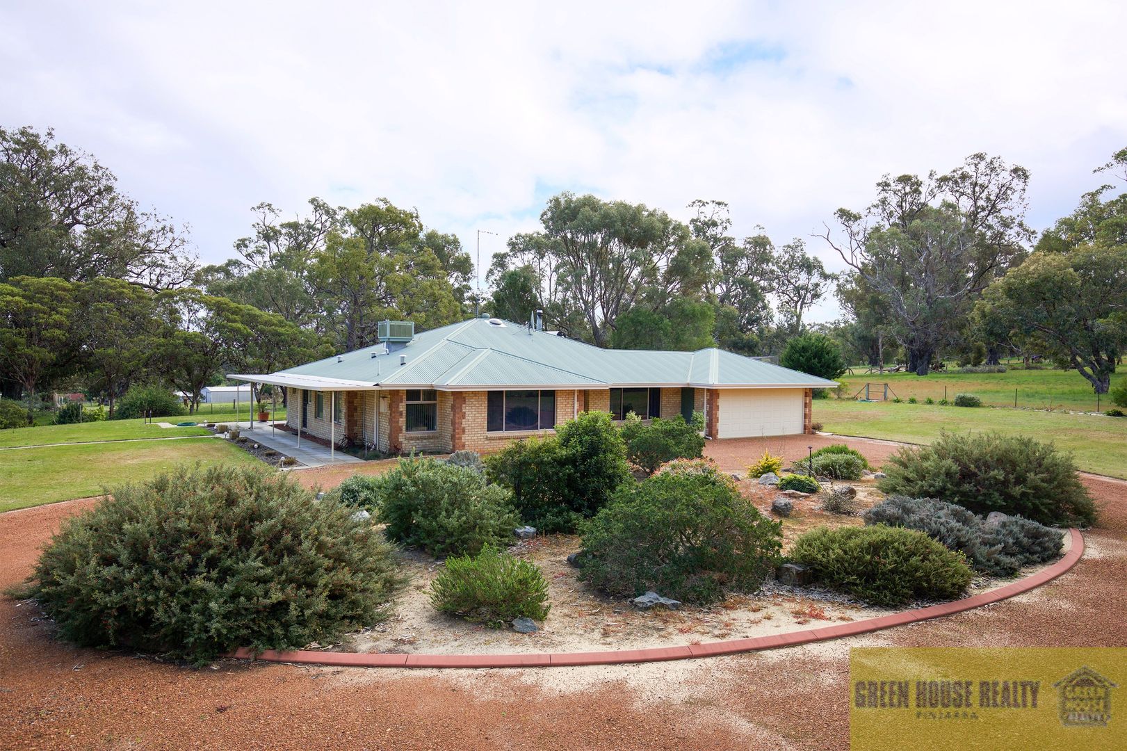 240 Tuart Grove Avenue, Lake Clifton WA 6215