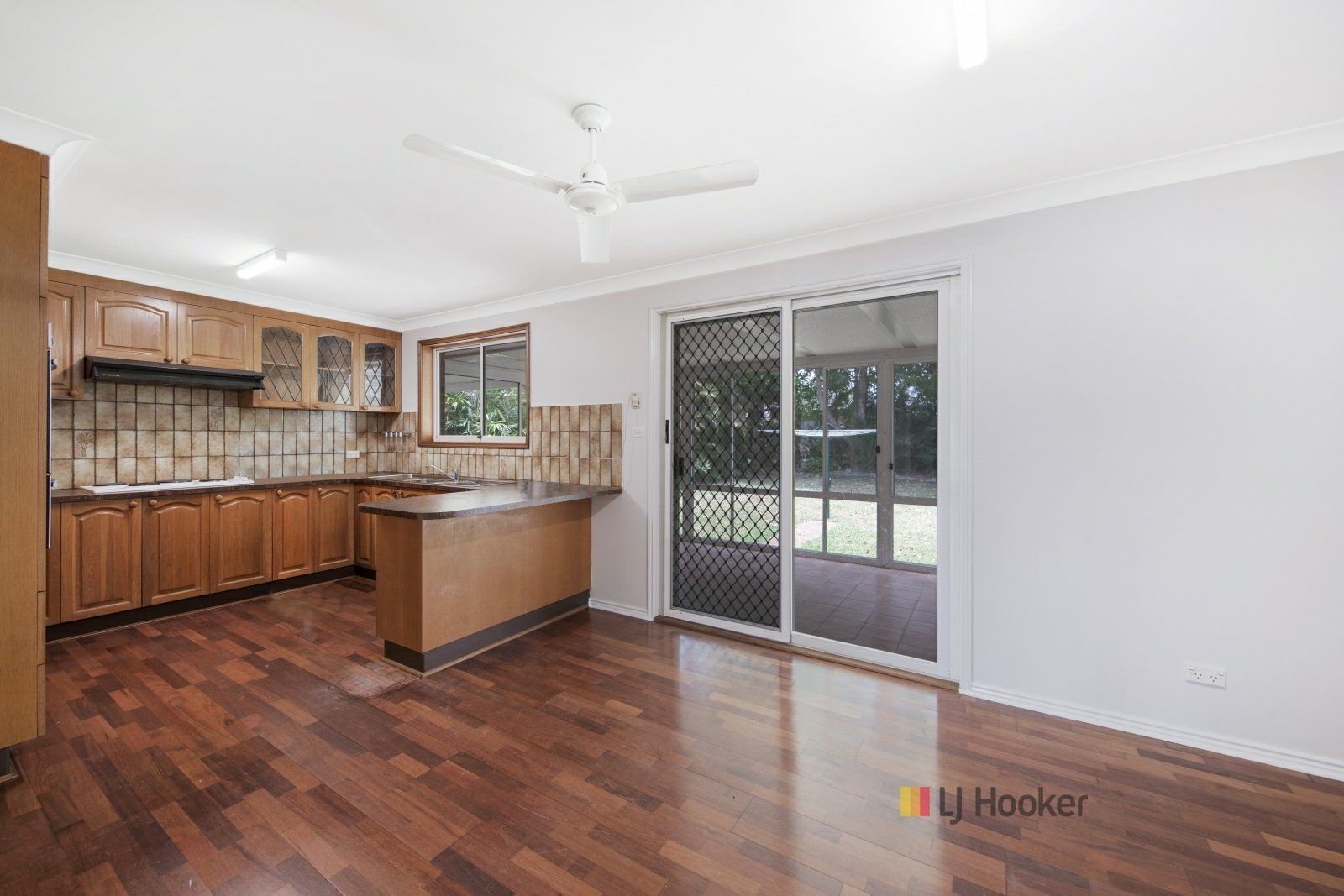 11 Fourth Avenue, Toukley NSW 2263, Image 2