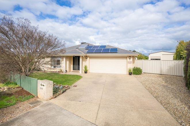 Picture of 29 Banfield Avenue, MOOROOPNA VIC 3629