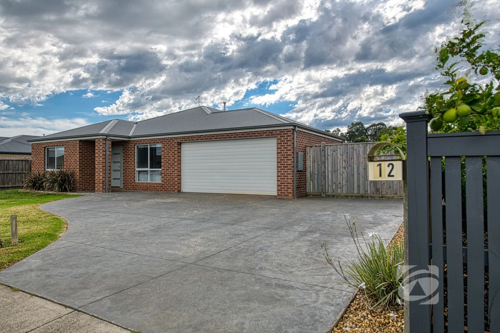 12 Camellia Drive, Bunyip VIC 3815