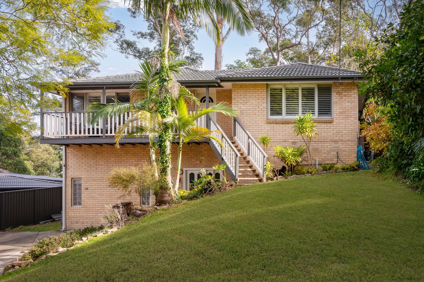 39 Cook Street, Baulkham Hills Property History & Address Research