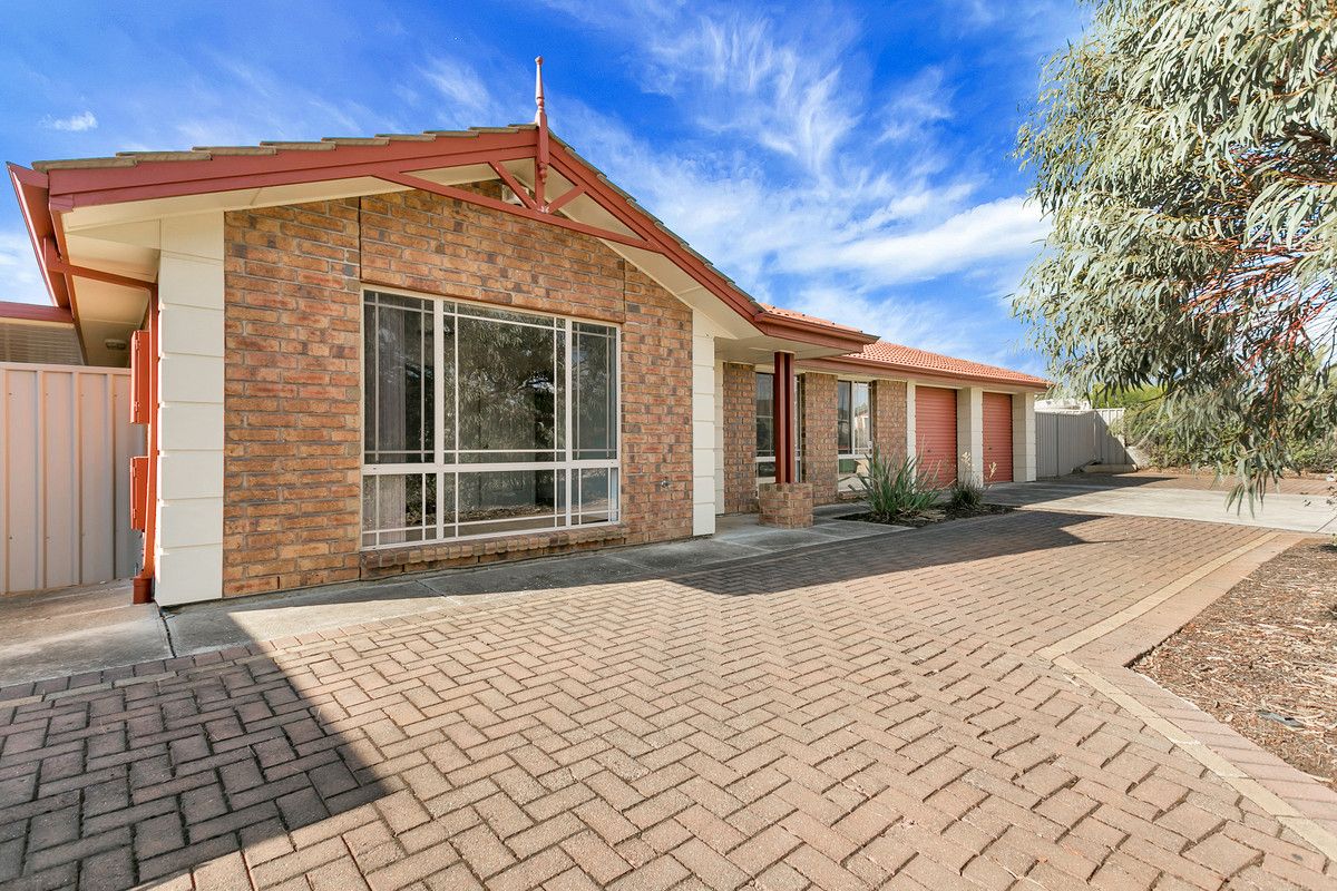 32 Cranmore Avenue, Craigmore SA 5114, Image 0