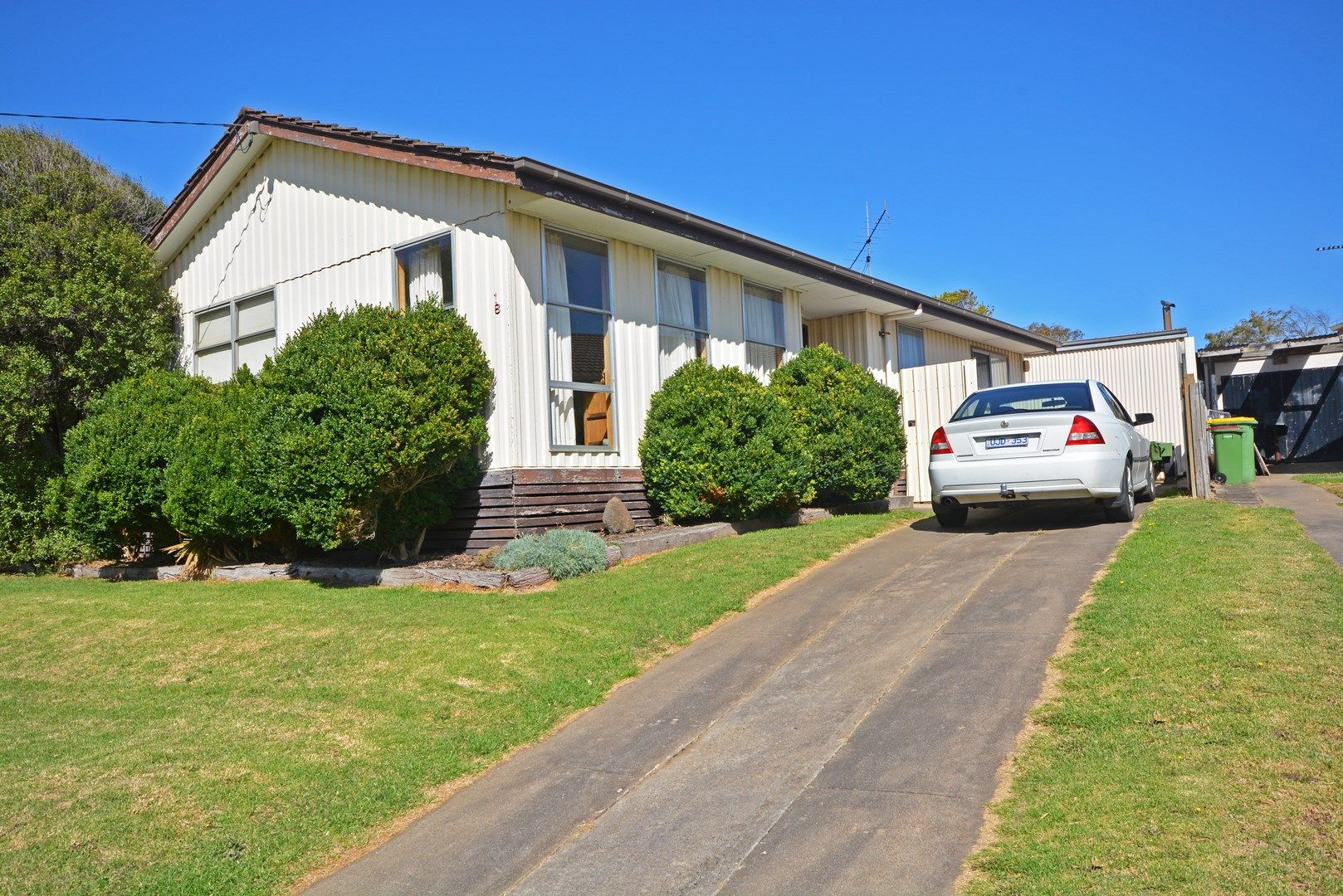 18 Banyan Crescent, Portland VIC 3305, Image 0