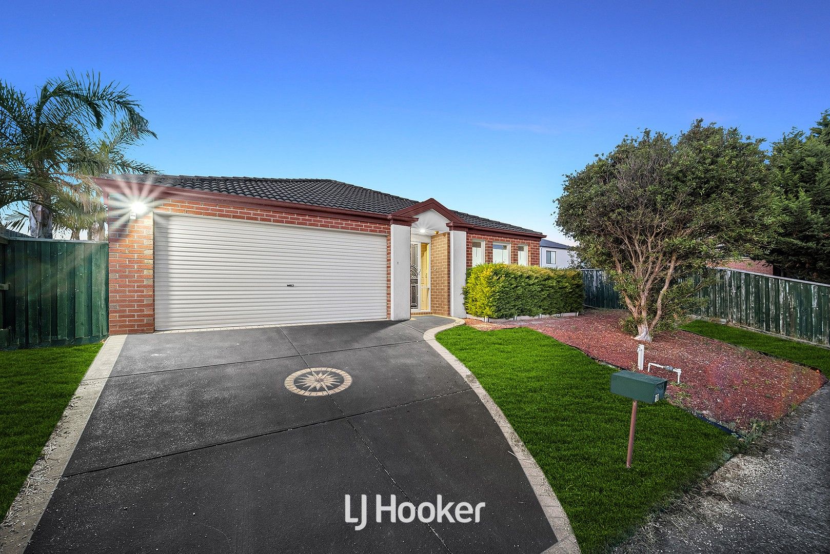 10 St Georges Road, Narre Warren South VIC 3805, Image 0