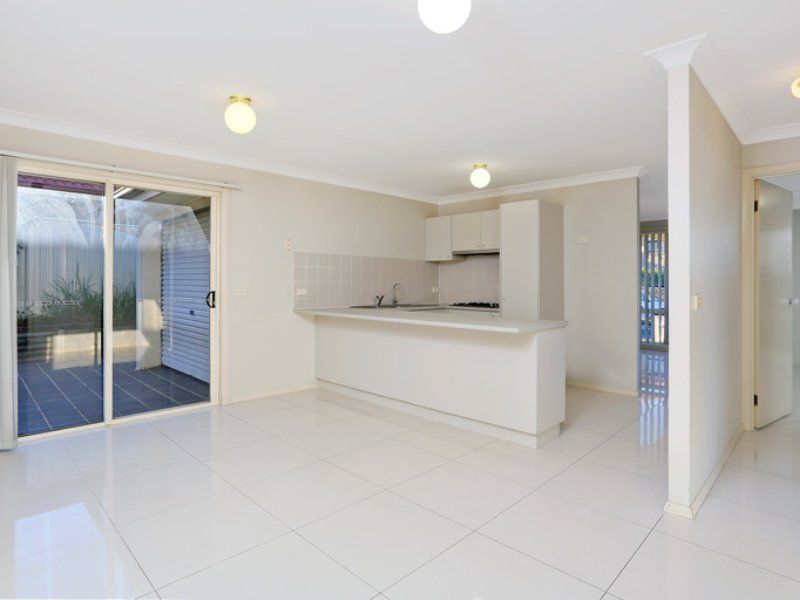 4 Oldbury Street, Stanhope Gardens NSW 2768, Image 1