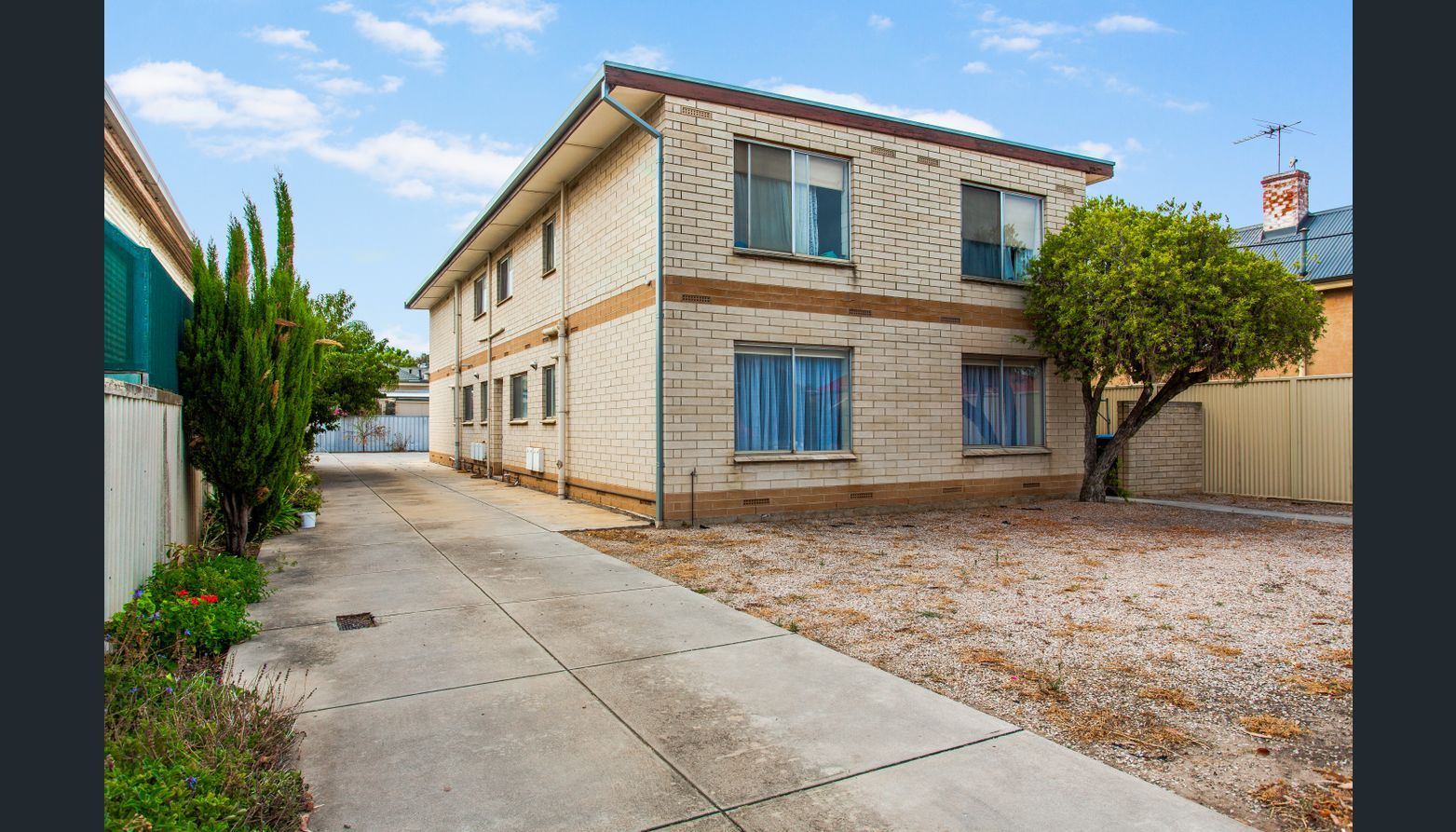 2 bedrooms Apartment / Unit / Flat in 1/18 Glebe Street ALBERTON SA, 5014