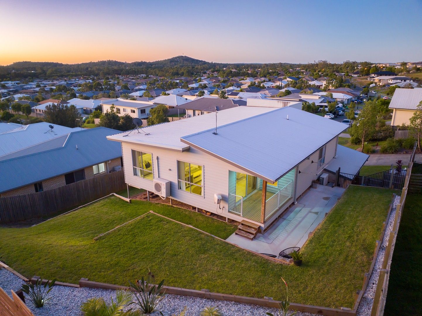 32 Cassidy Crescent, Willow Vale QLD 4209 Domain