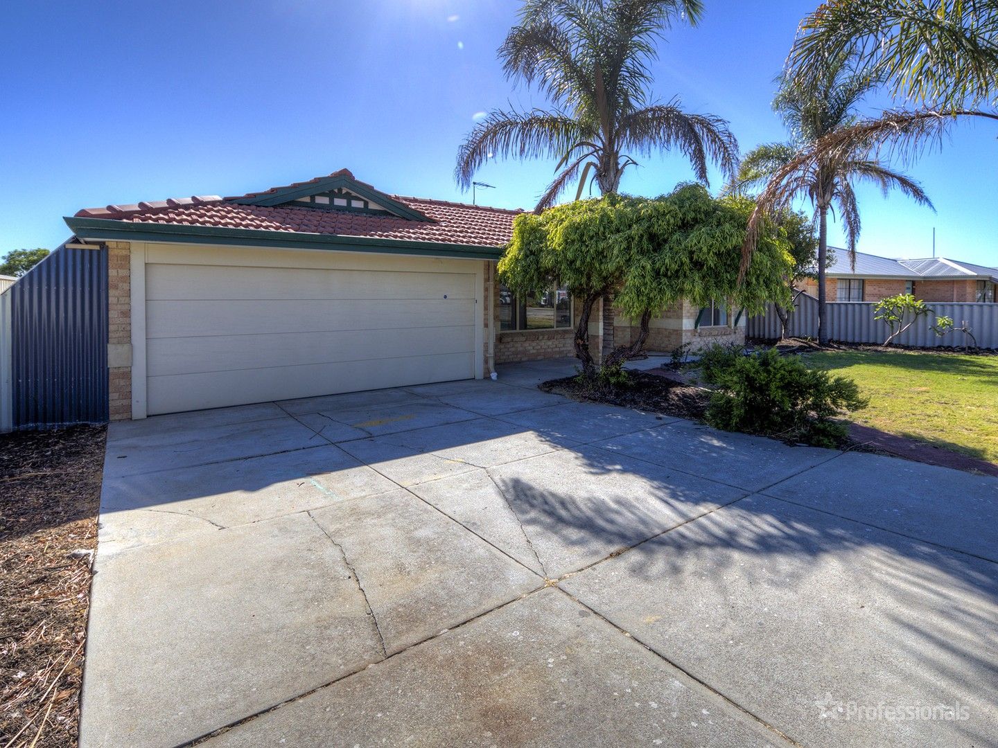 68 Tapping Way, Quinns Rocks WA 6030 House For Rent 700 Domain