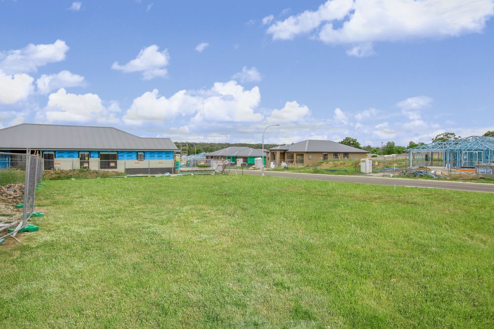 House in 5 Stonebark Court, GRETA NSW, 2334