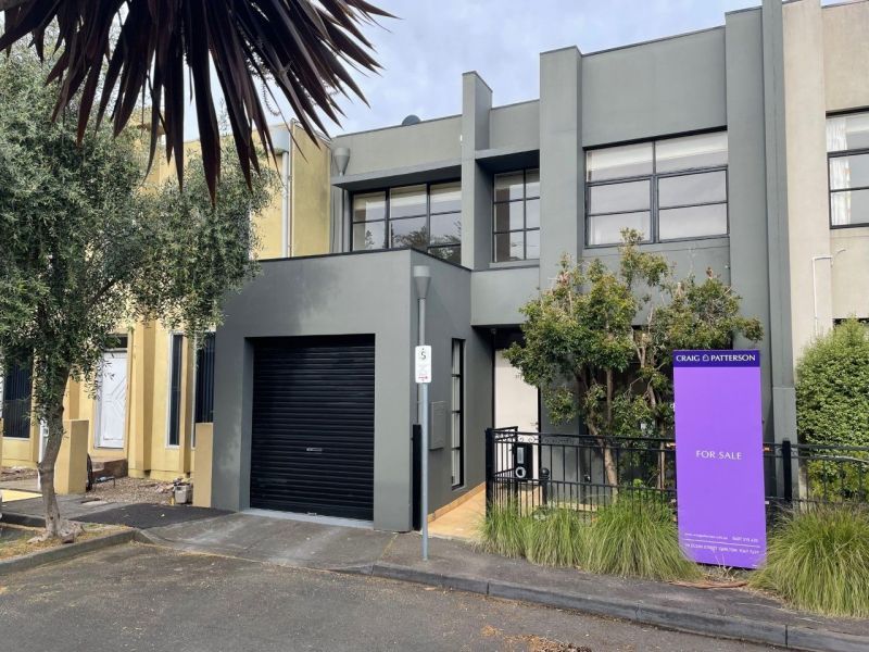 4 bedrooms House in 31 Park Drive CLIFTON HILL VIC, 3068