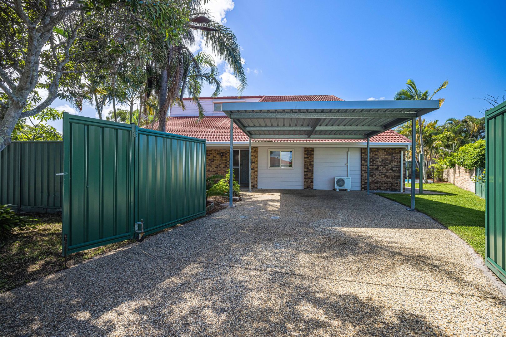 10 Keala Court, Banksia Beach QLD 4507, Image 1