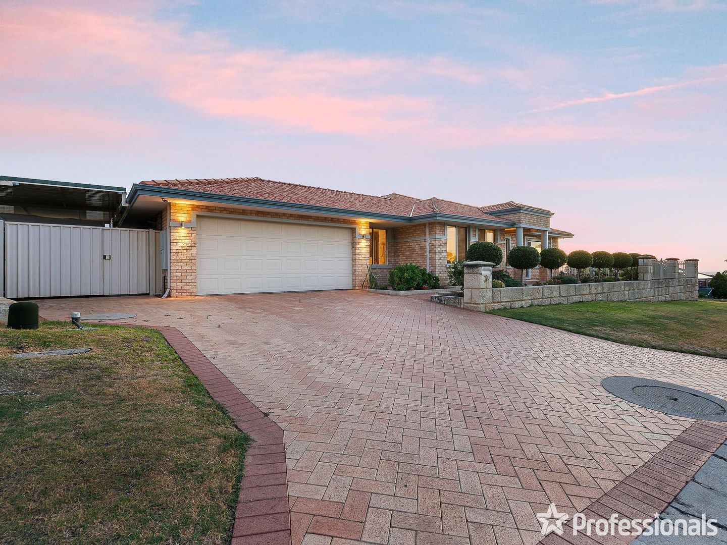 34 Cupello Drive, Swan View WA 6056, Image 1