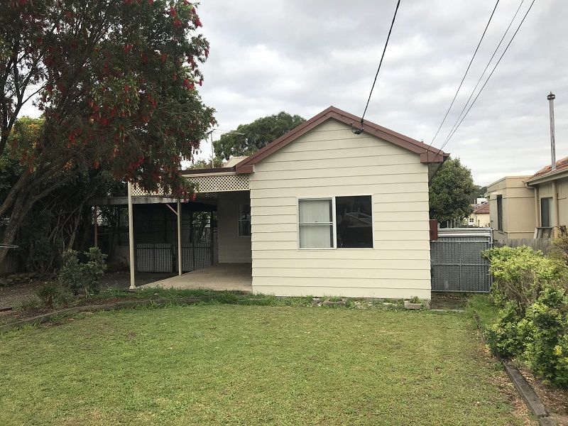 3 bedrooms House in 56 Chelmsford Rd SOUTH WENTWORTHVILLE NSW, 2145