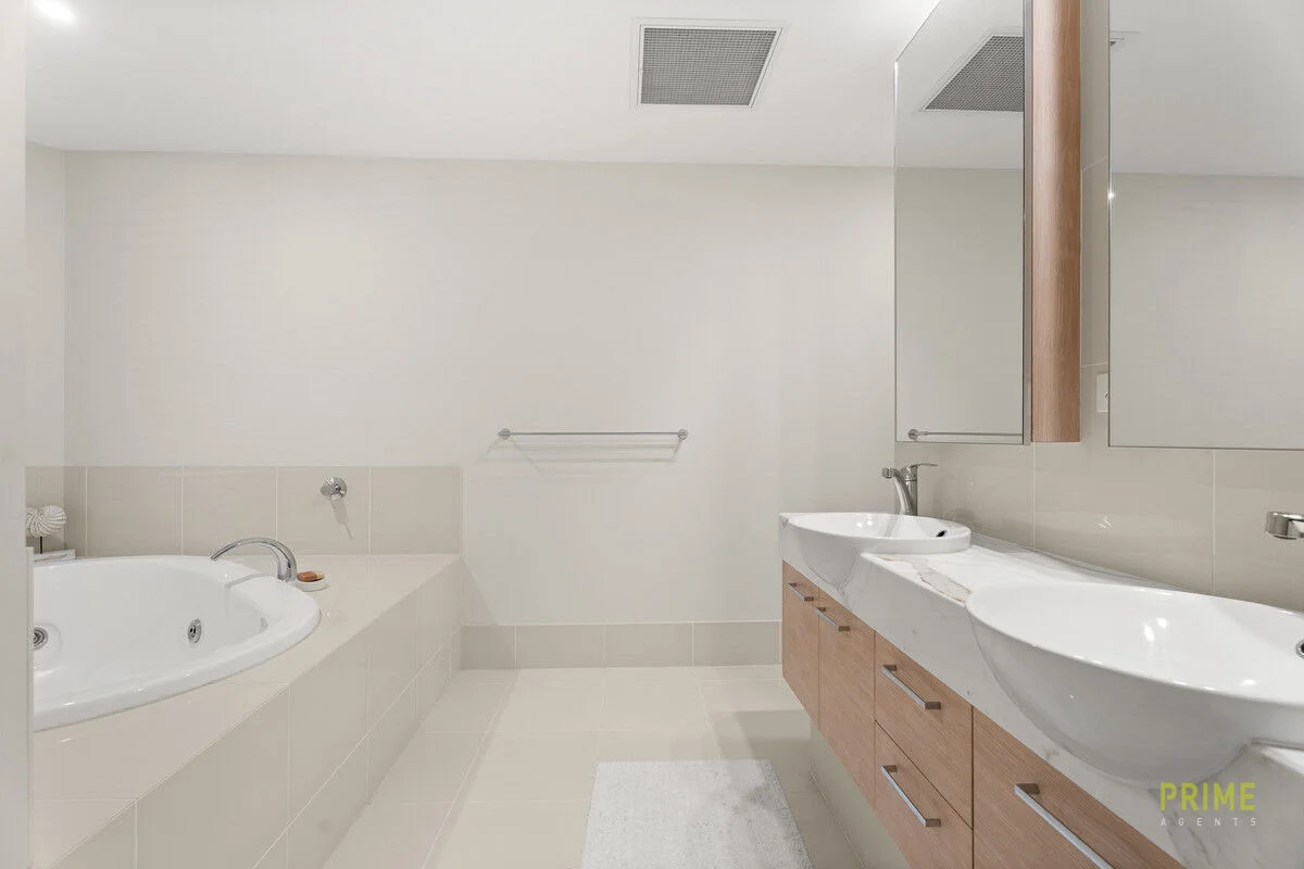 Additional image 14 of 305/468 Esplanade, Torquay QLD 4655