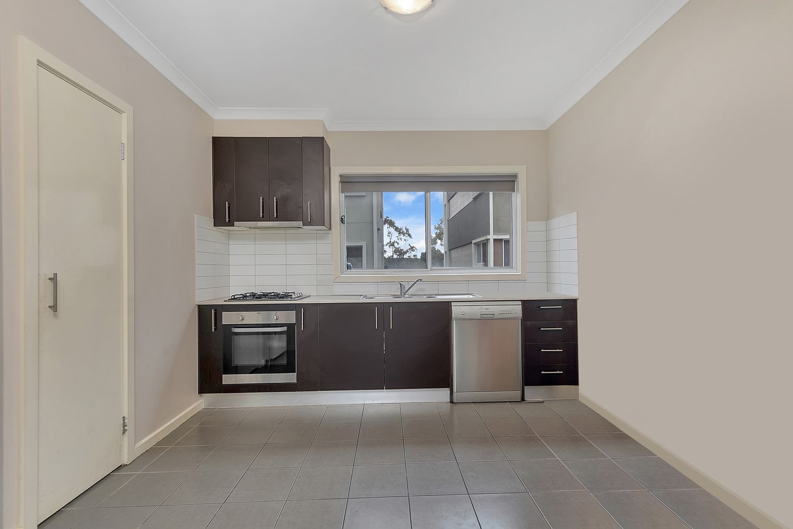 24 Chanticleer Drive, Mernda VIC 3754, Image 2