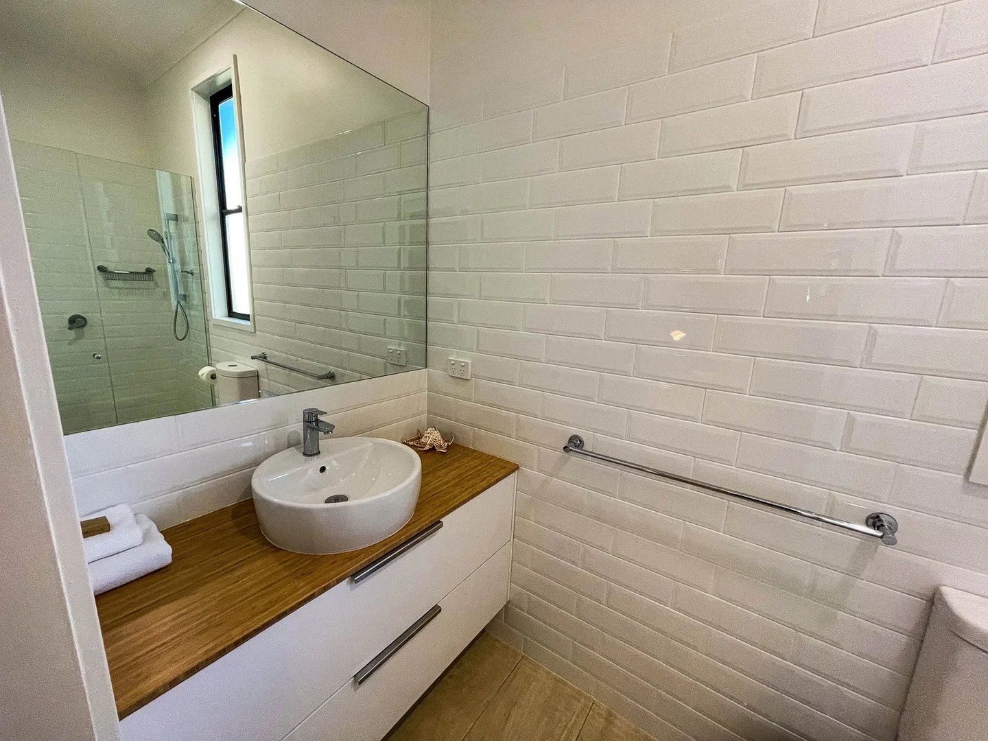 Additional image 17 of BALEEN, 108 Mooloomba Road, Point Lookout QLD 4183