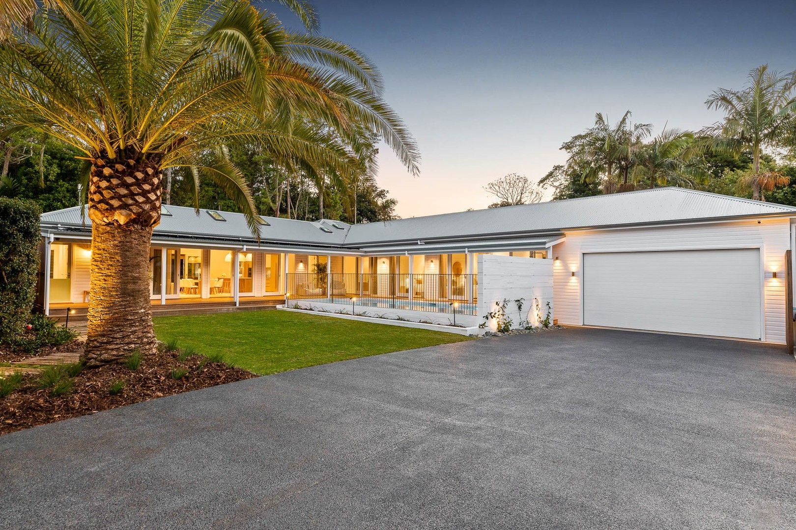 5 bedrooms House in 8 Paddys Court BANGALOW NSW, 2479