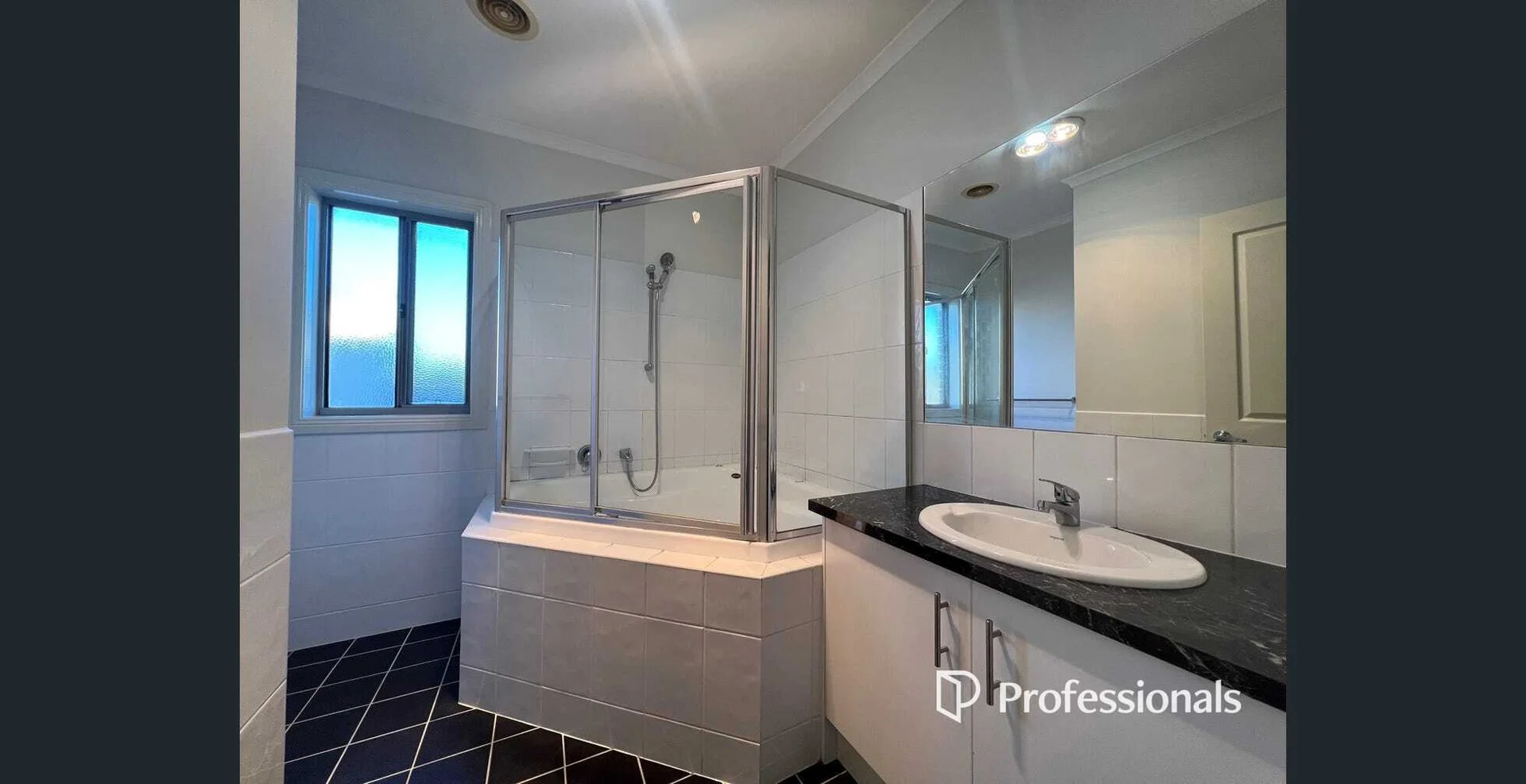 Additional image 10 of 1014 North Road, Bentleigh East VIC 3165