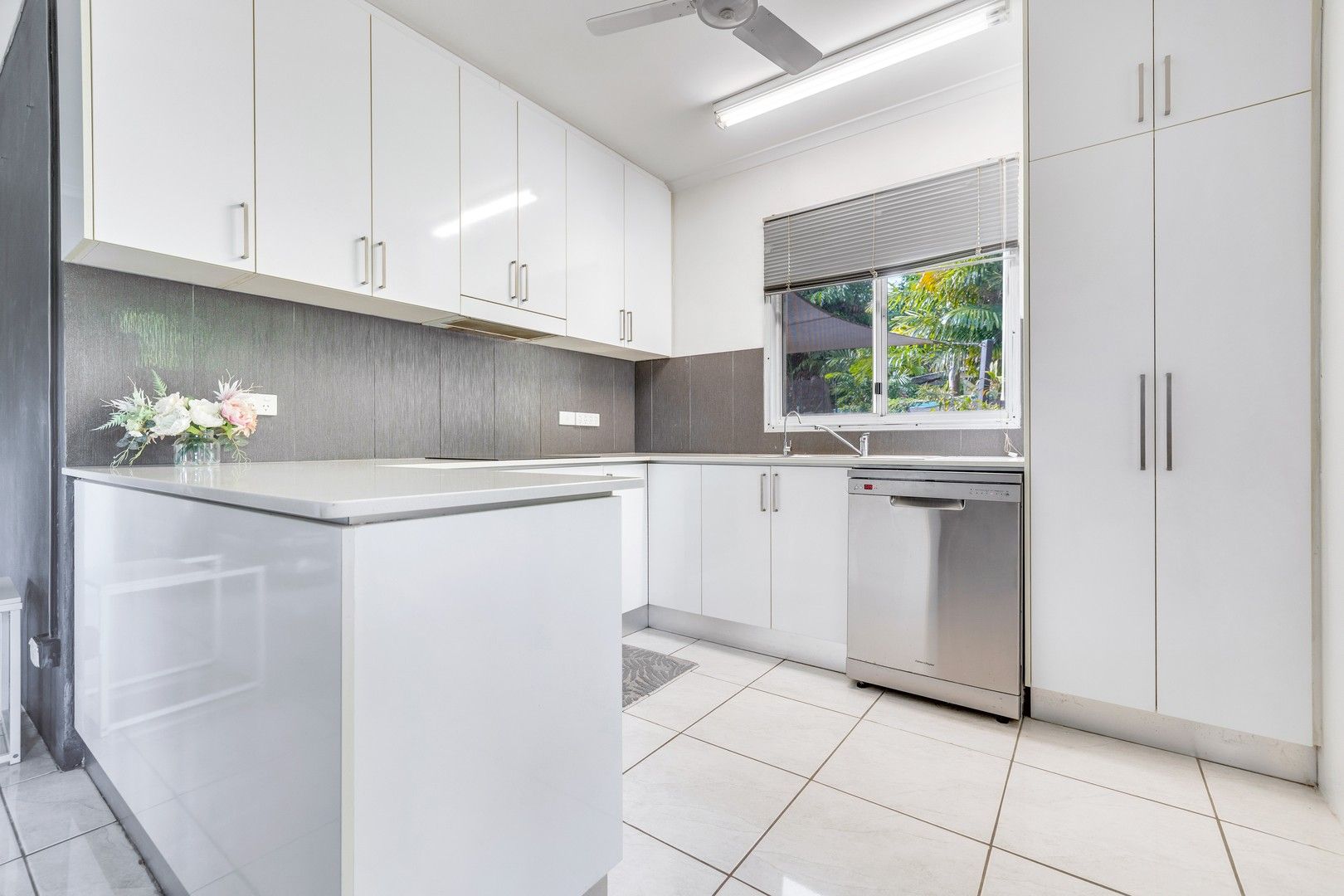 30 Hodgson Drive, Leanyer NT 0812, Image 1