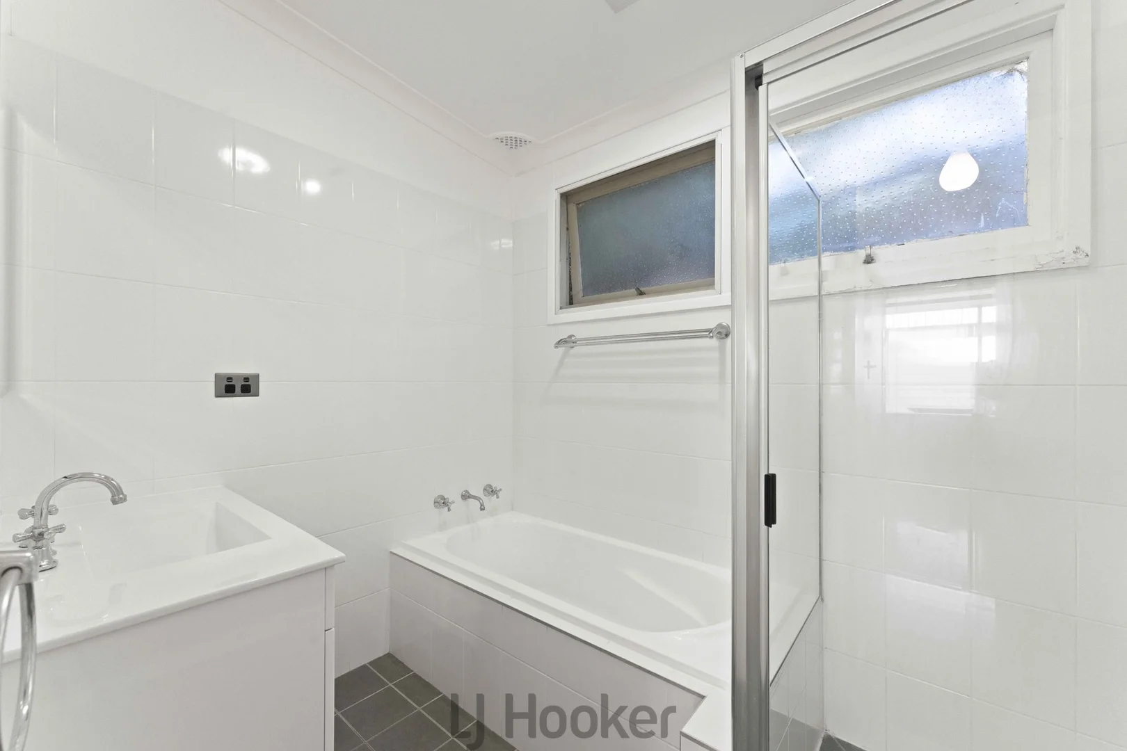 Additional image 12 of 18 Kilaben Road, Kilaben Bay NSW 2283