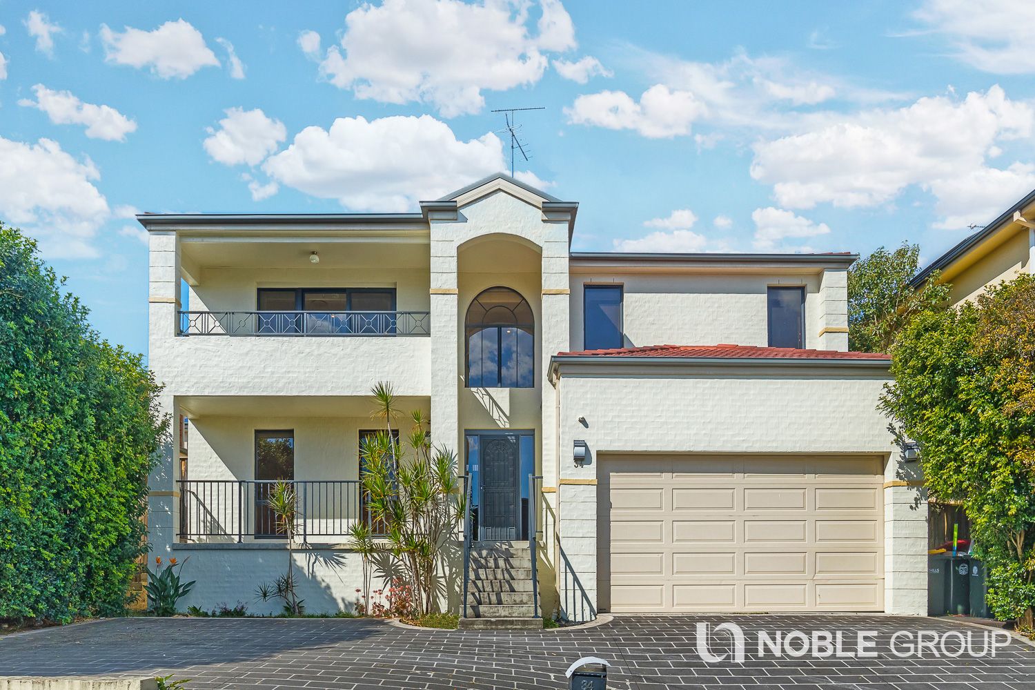 34 Greyfriar Place, Kellyville NSW 2155