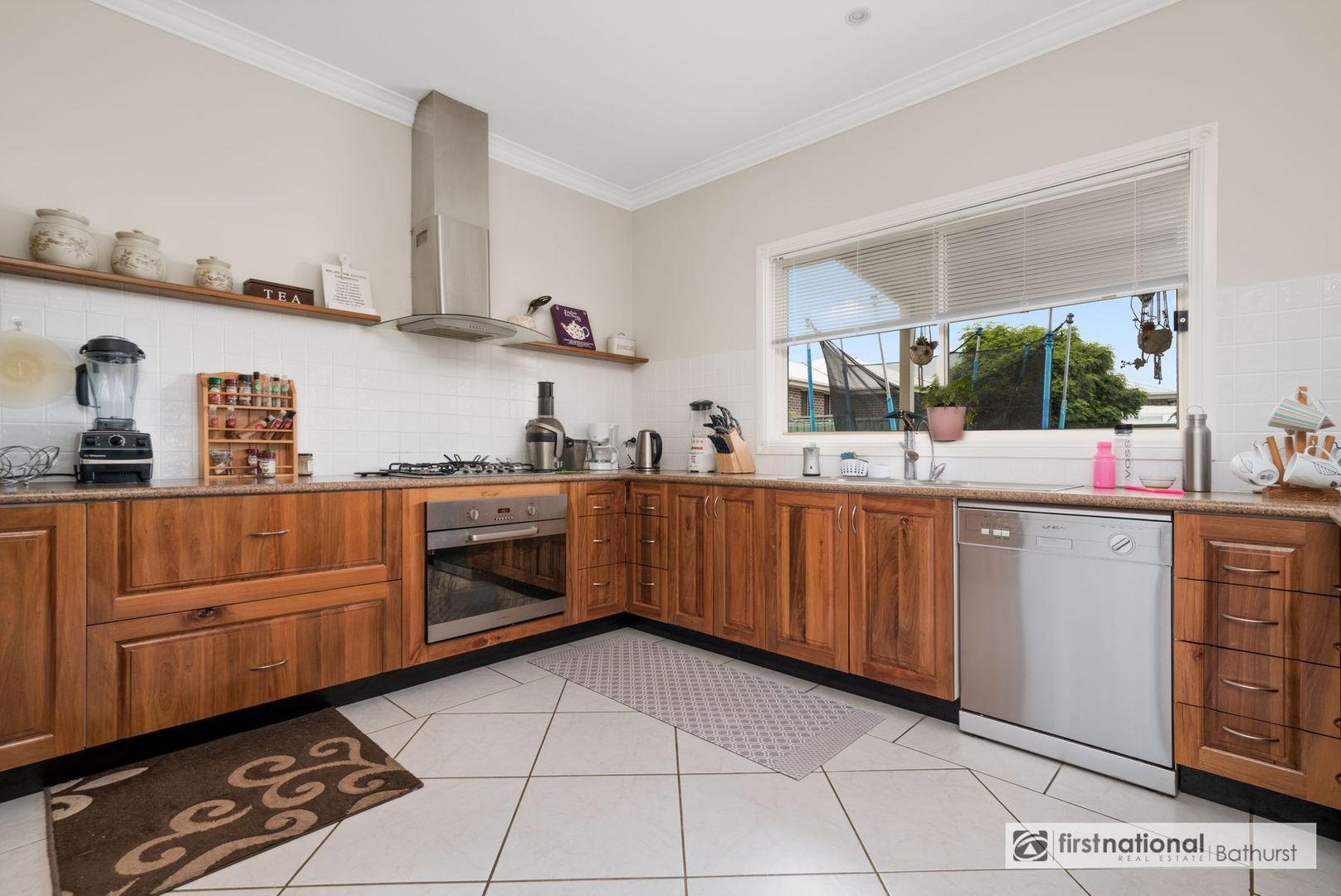 14 Munro Street, Windradyne NSW 2795, Image 1