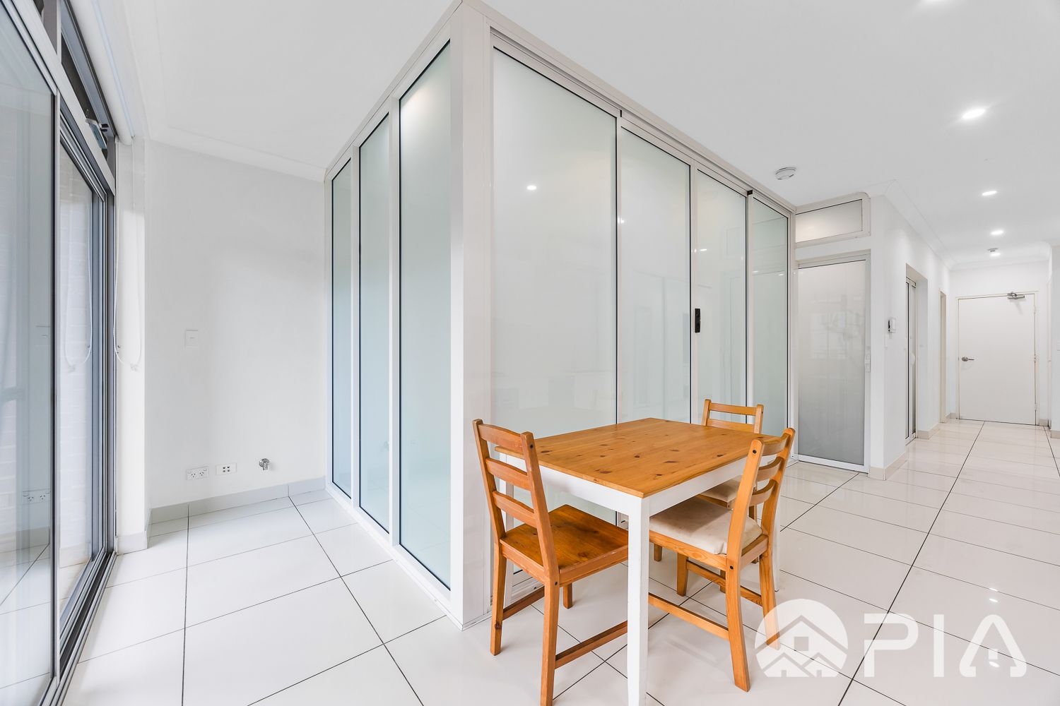 1 bedrooms Apartment / Unit / Flat in 1/11 Henderson Road ALEXANDRIA NSW, 2015