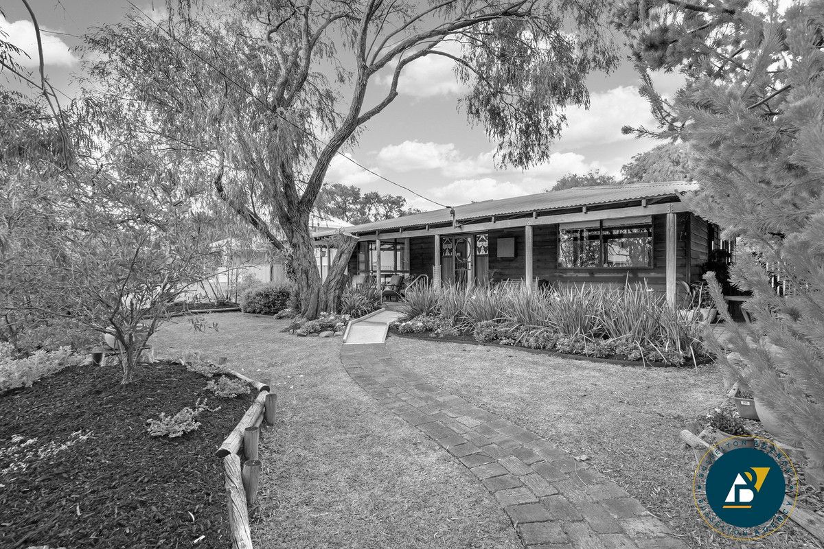 8 Newtown Beach Road, Abbey WA 6280, Image 0