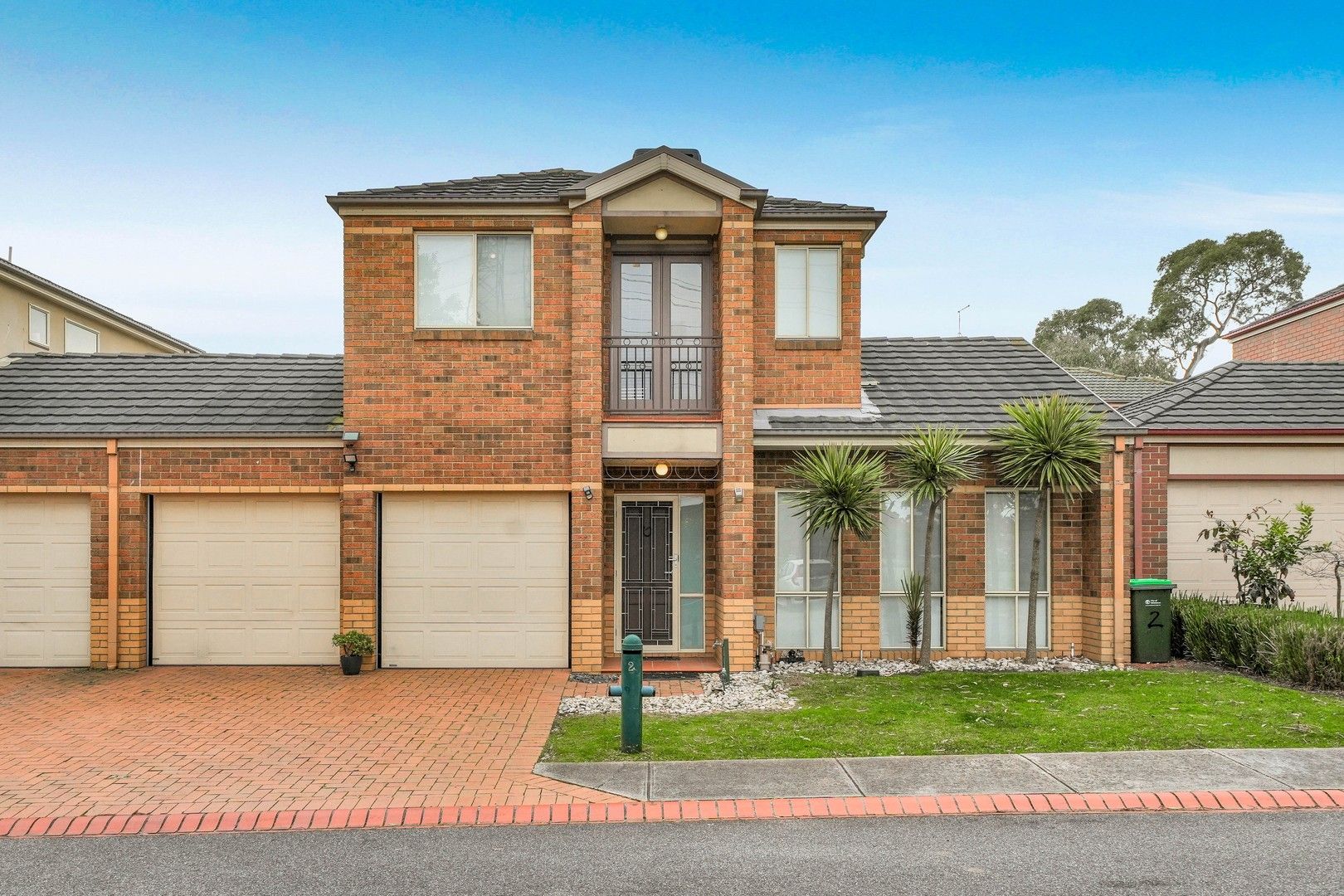 2 Hummingbird Place, South Morang VIC 3752, Image 0