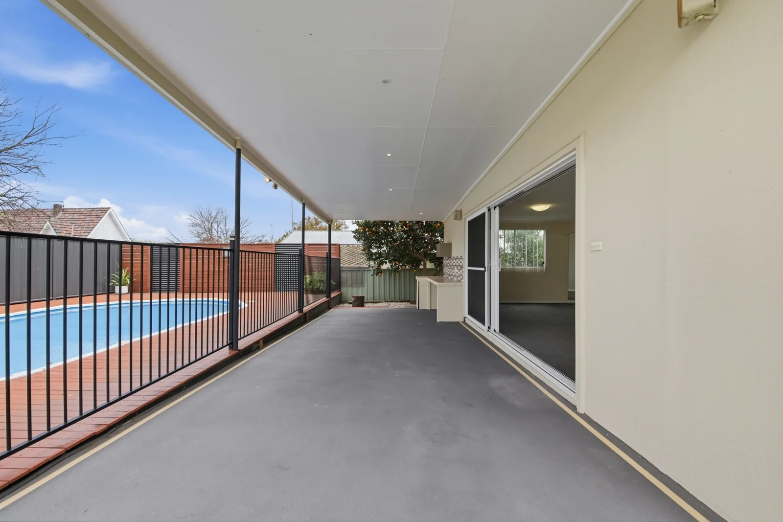Image 15