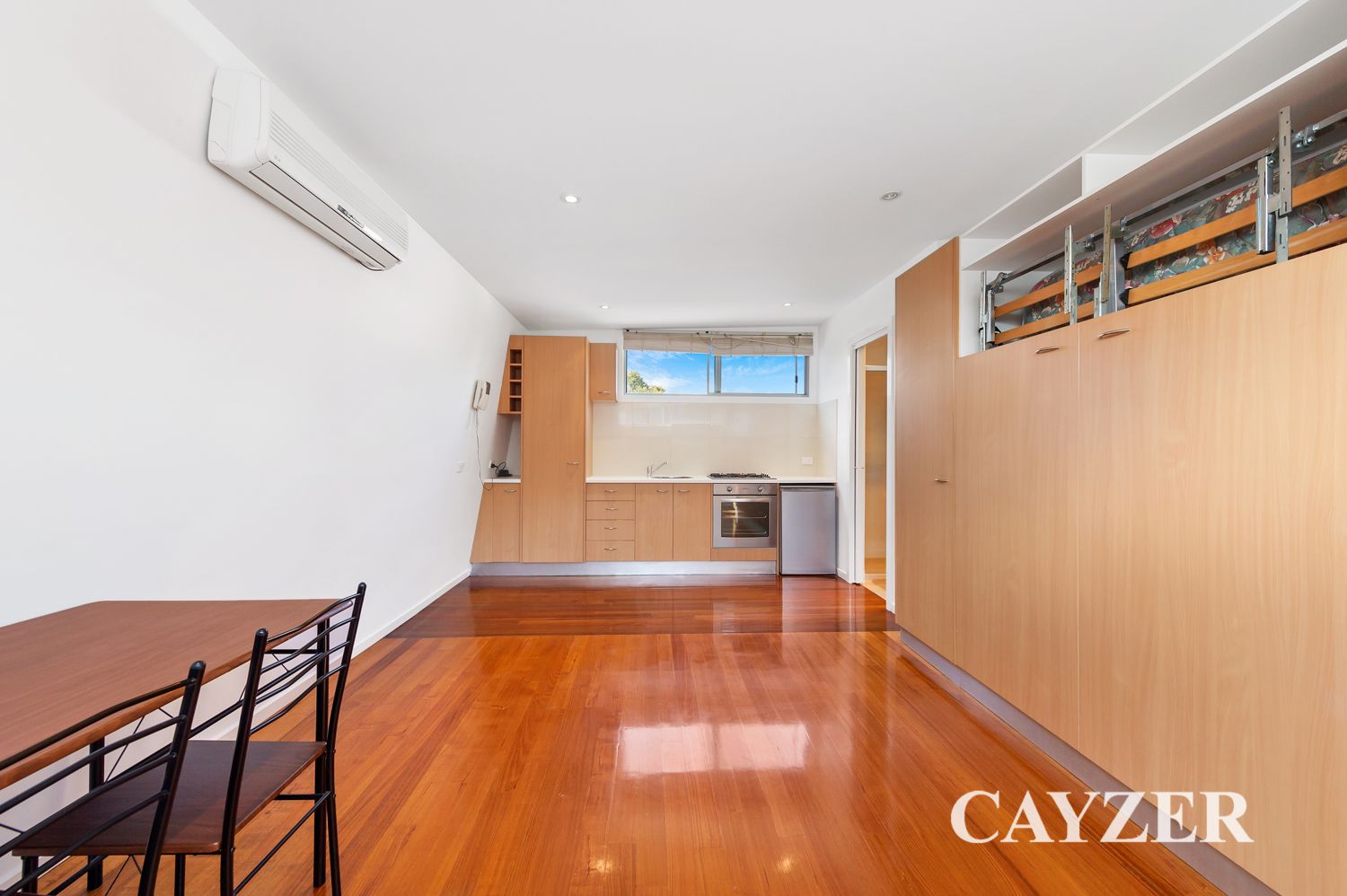 Studio in 224a Esplanade West, PORT MELBOURNE VIC, 3207