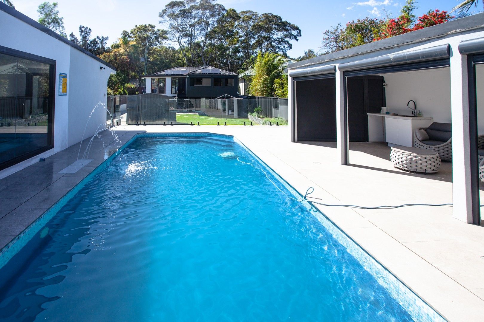 5 bedrooms House in 4 Preston Street FIGTREE NSW, 2525