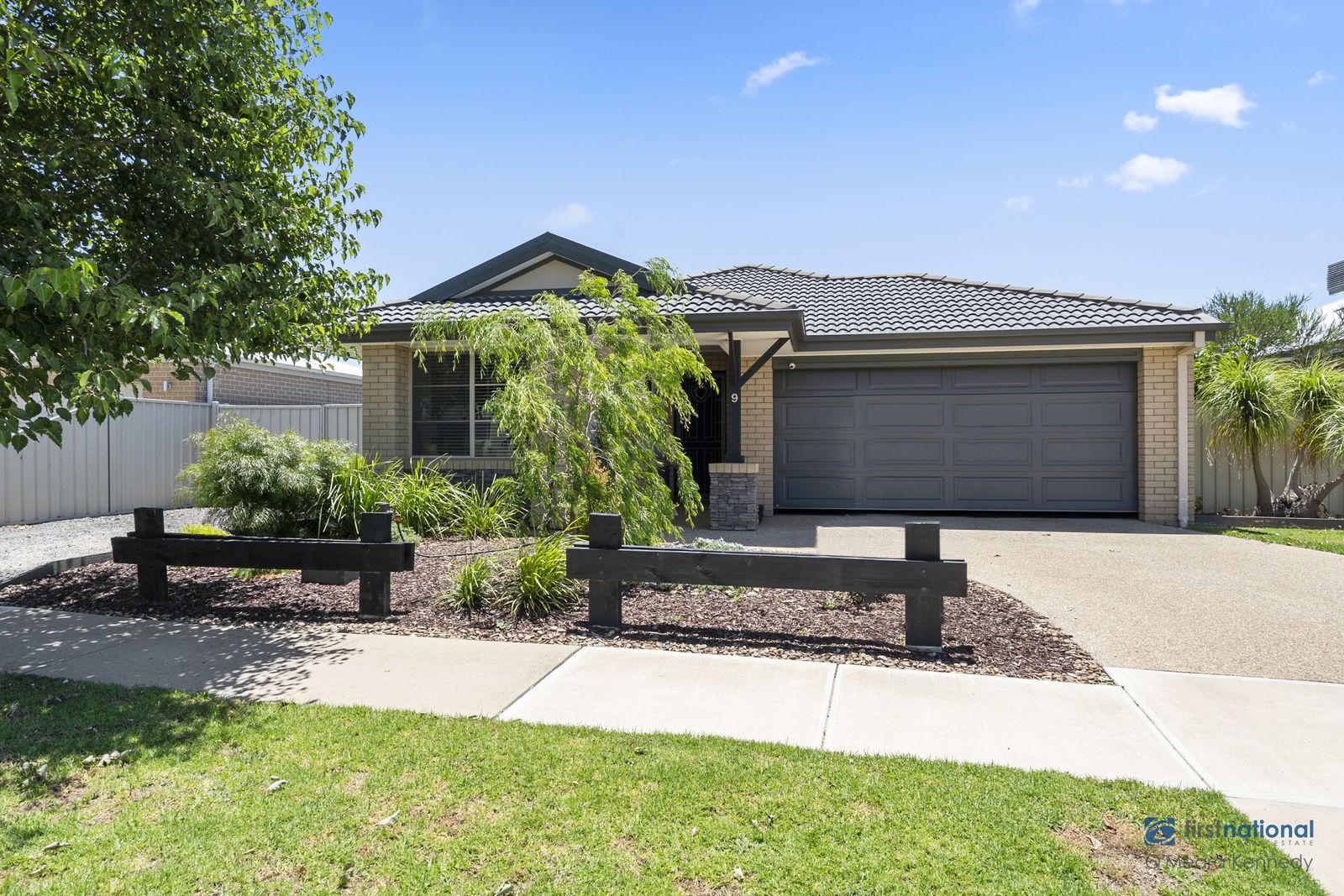 9 Hollywood Crescent, Yarrawonga VIC 3730, Image 1