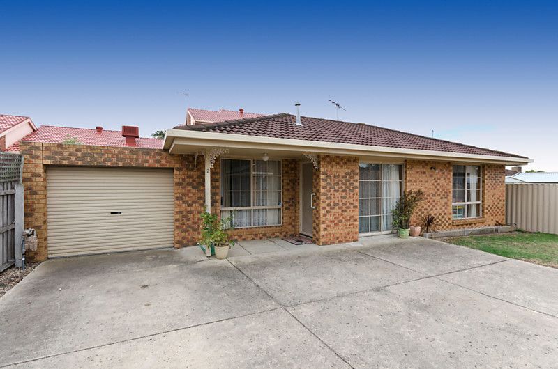 2/25 Regent Street, Whittington VIC 3219, Image 0