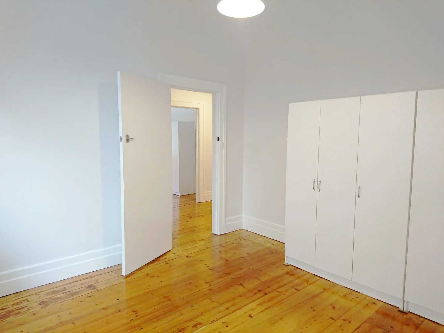 Additional image 2 of Hawthorn VIC 3122