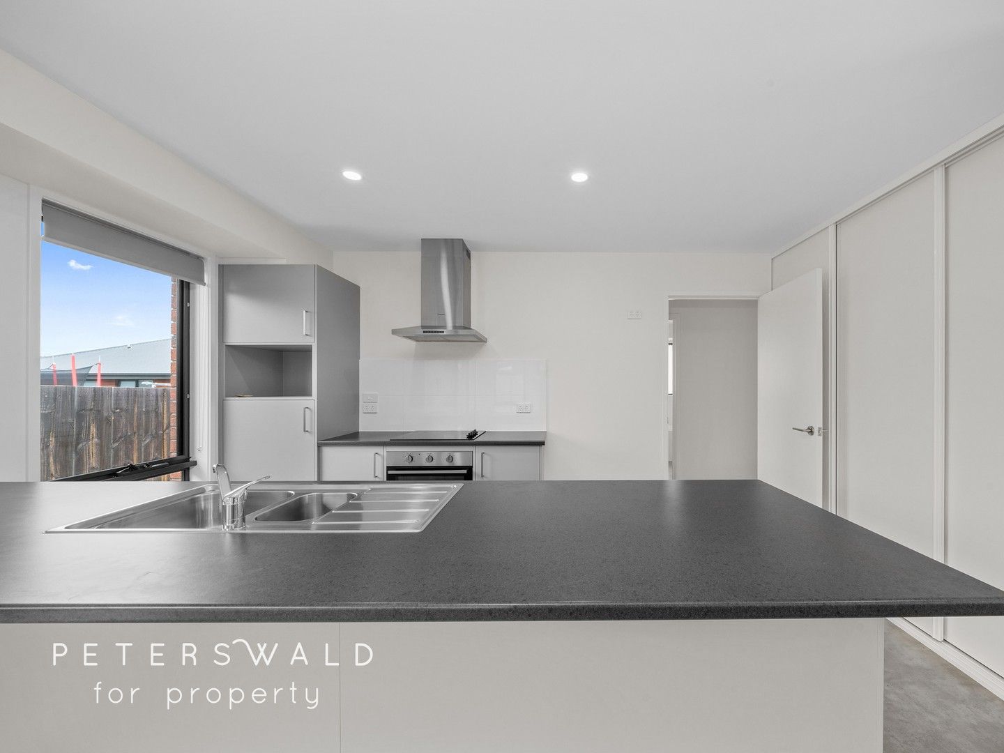 2 bedrooms Apartment / Unit / Flat in 2/9 Mosman Rd CLARENDON VALE TAS, 7019