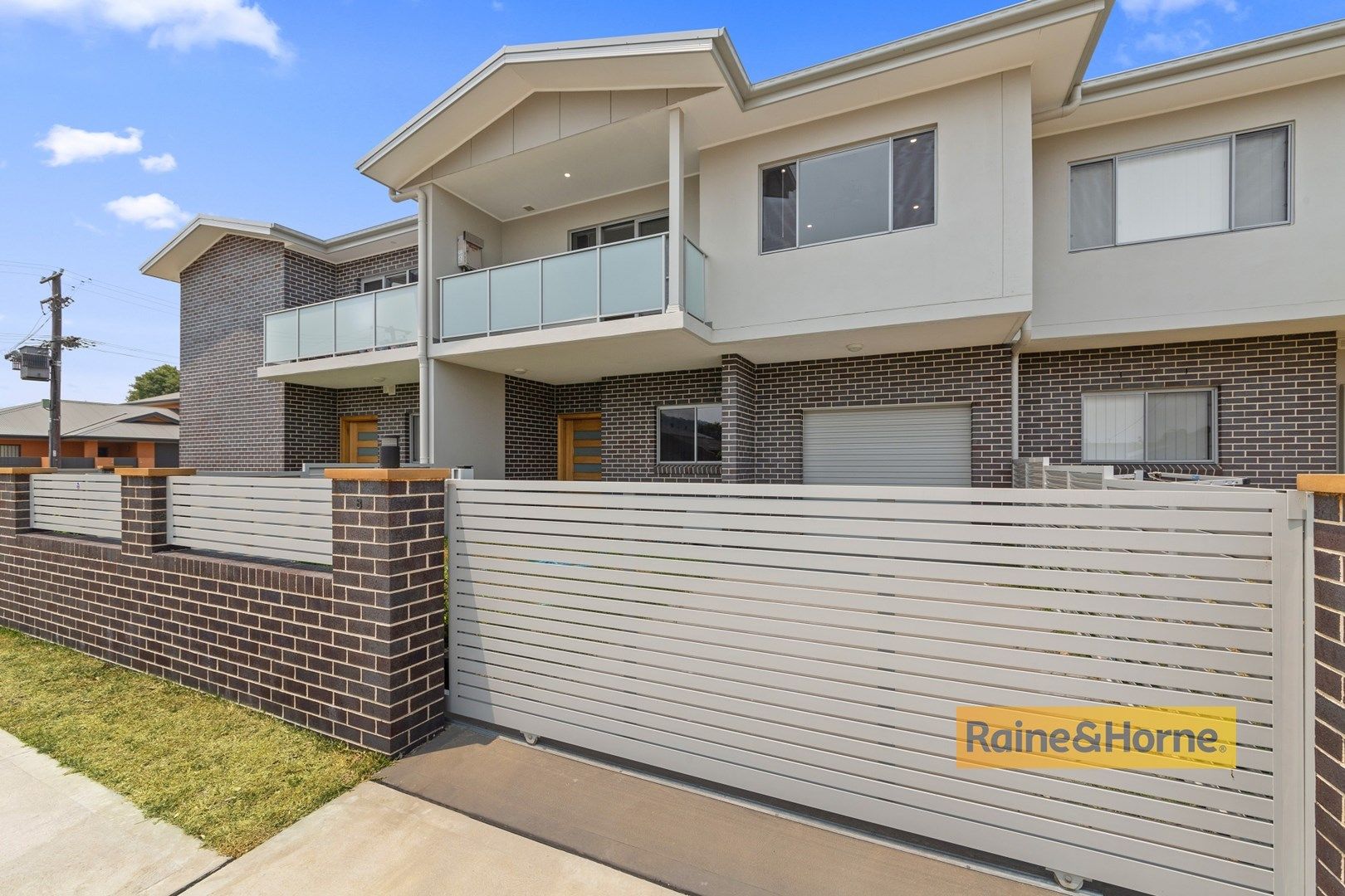 2 bedrooms House in 8/20 Eastern Road BOOKER BAY NSW, 2257
