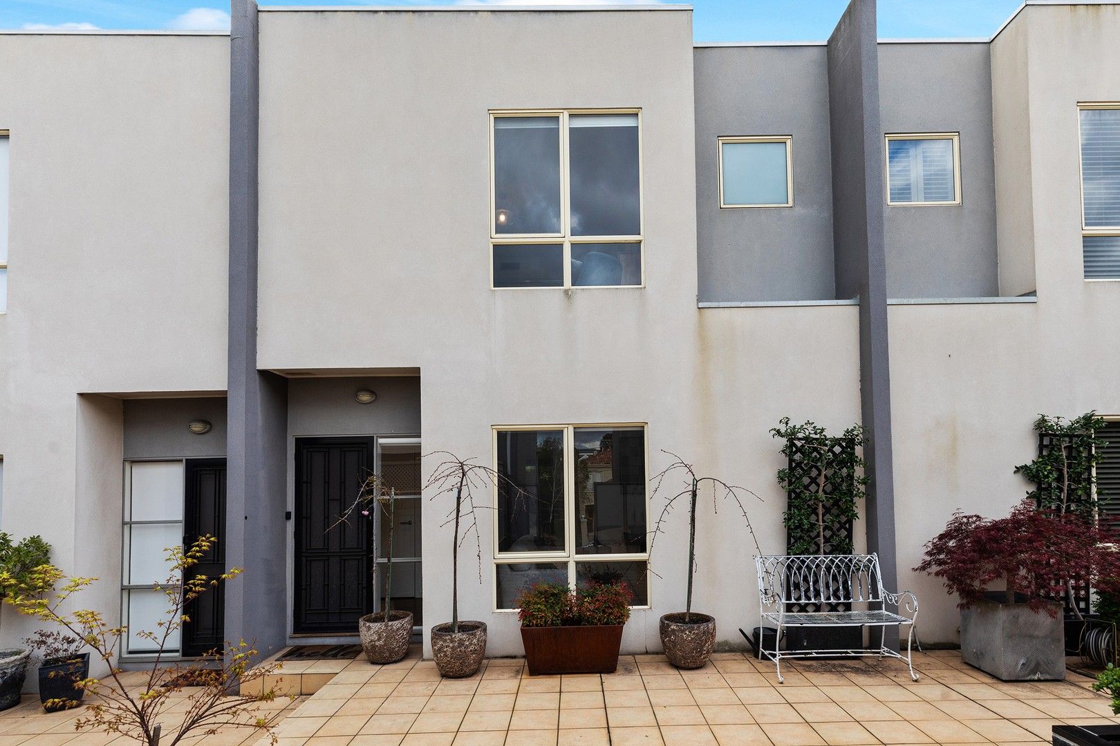 3 bedrooms Townhouse in 14/2 Scott Street ESSENDON VIC, 3040