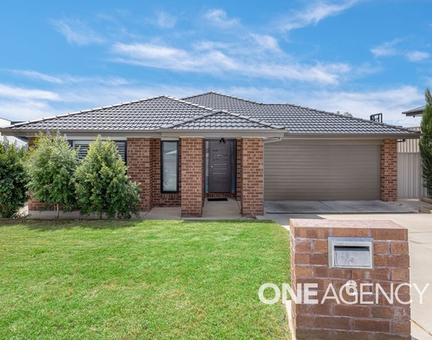 6 Darcy Drive, Boorooma NSW 2650