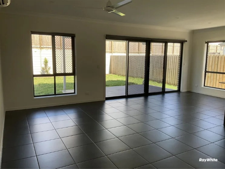 Ripley QLD 4306 photo 2