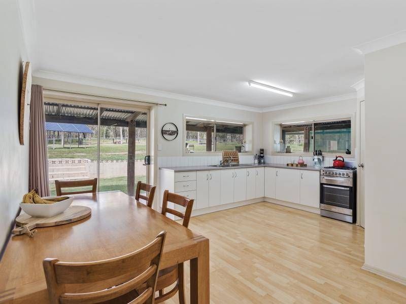 237 Edwards Rd, Gatton QLD 4343, Image 2