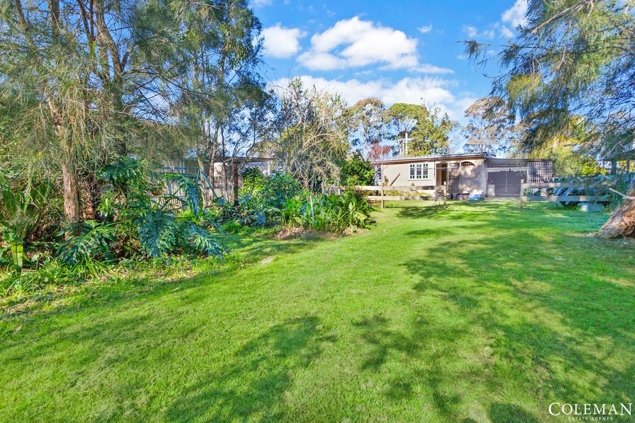 38 Cadonia Road, Tuggerawong NSW 2259, Image 2